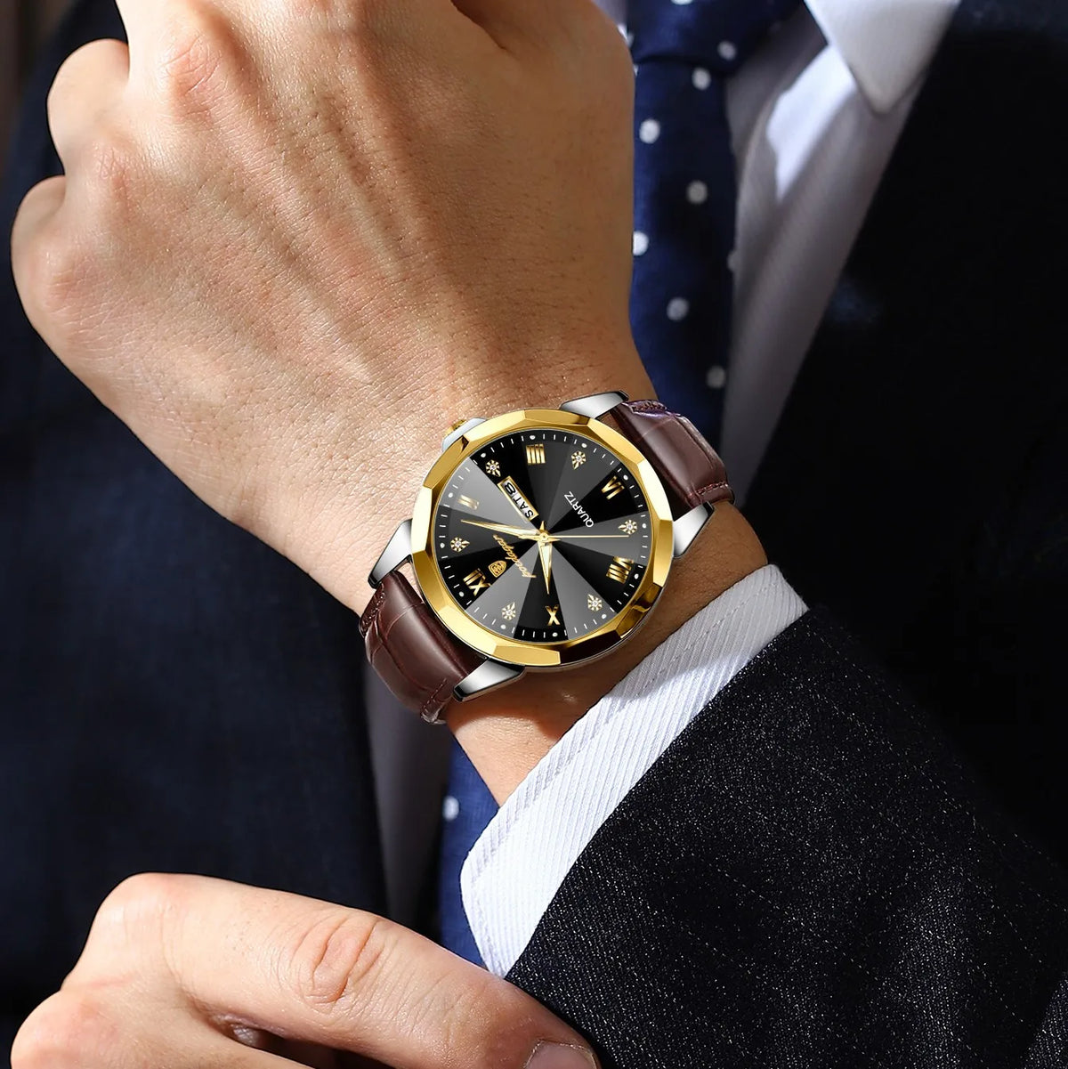 Poedagar 810 Men's Watch Luxury Leather Strap Quartz Watches Date Week Moissanite Watch Waterproof Luminous Casual Watch for Men