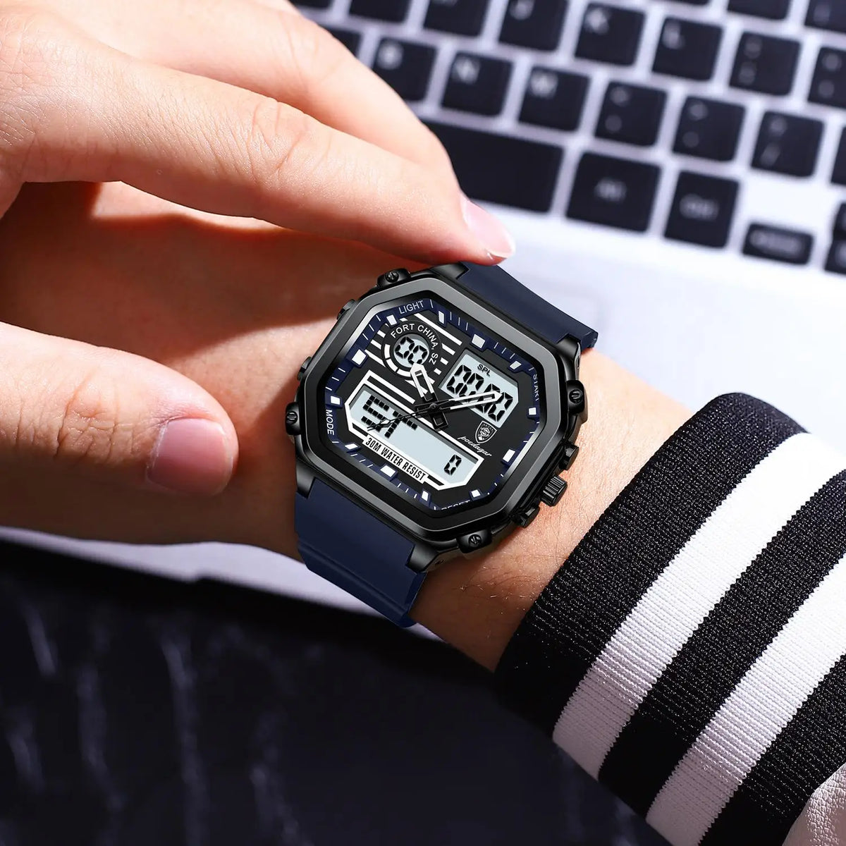 Poedagar 993 Silicone Waterproof Men Digital Quartz Chronograph Relojes LED Dual Time Display Electronic Men's Watch