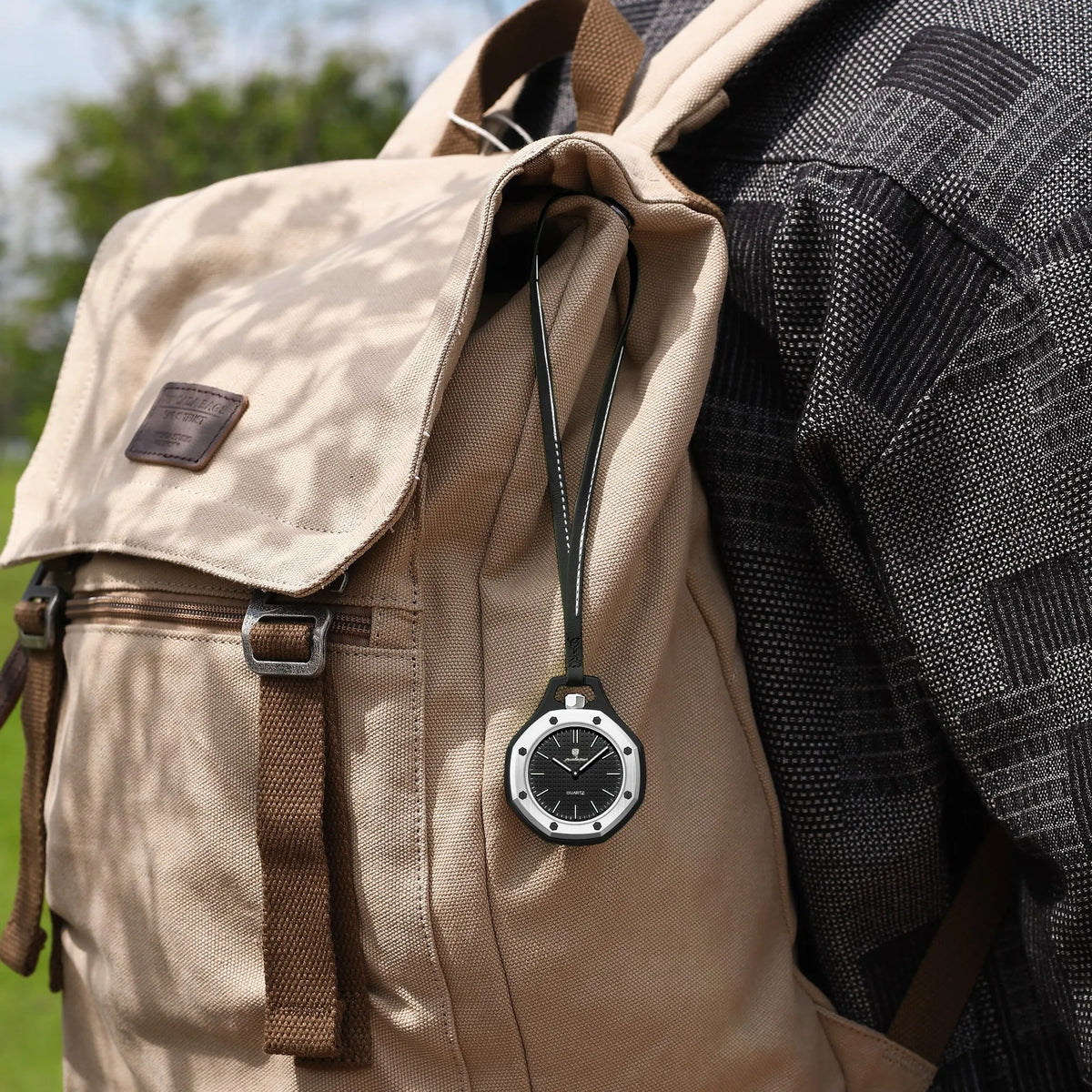 Poedagar 630 Fashion Hanging Watch Octagonal Case Unisex Pop Style Youth Watch Luminous Lightweight Lanyard Neck Watch in Stock