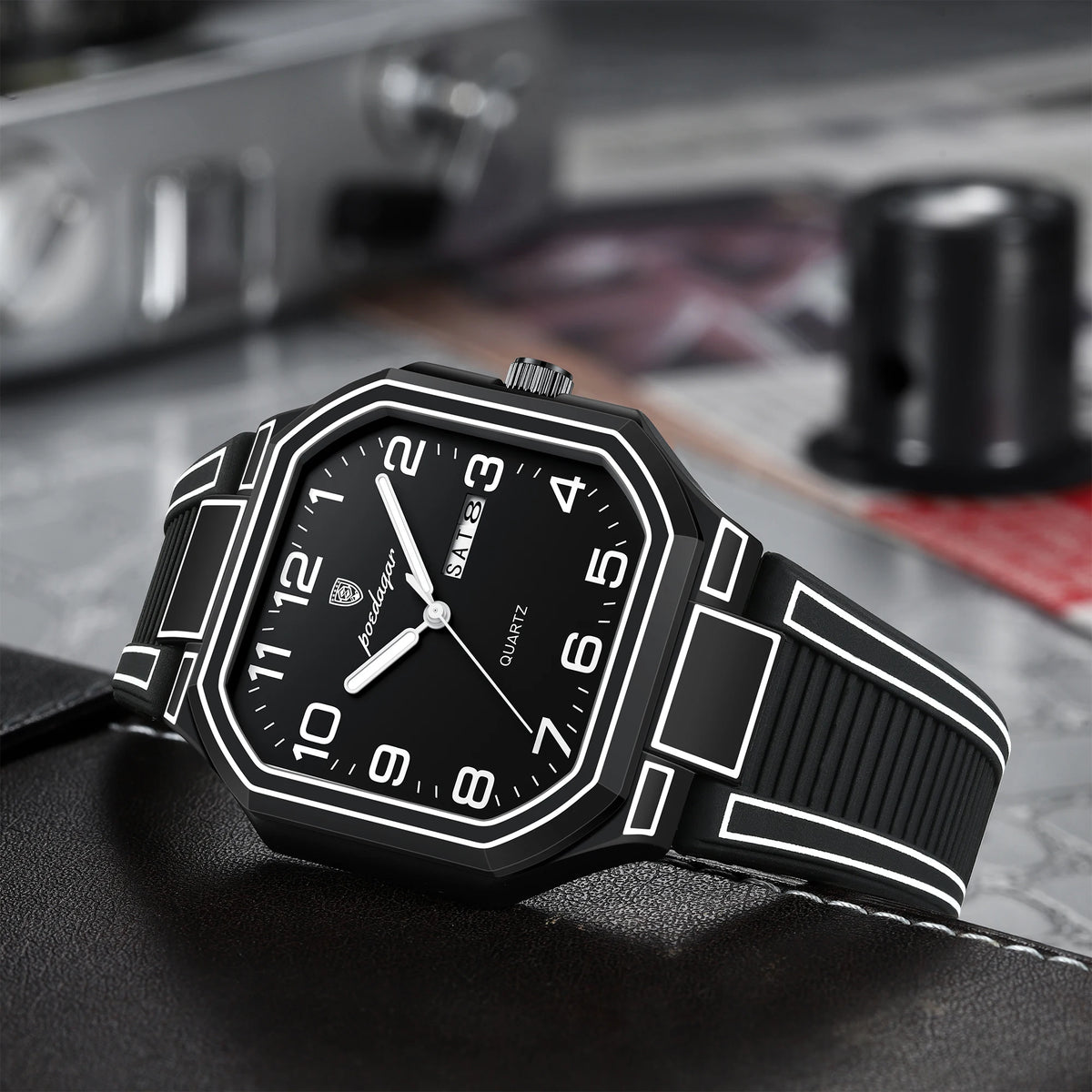 Poedagar 608 Mens Minimalist Watch Quartz Sport Daily Wear Luminous Waterproof Silicone Teenagers Anime Style Montre Homme